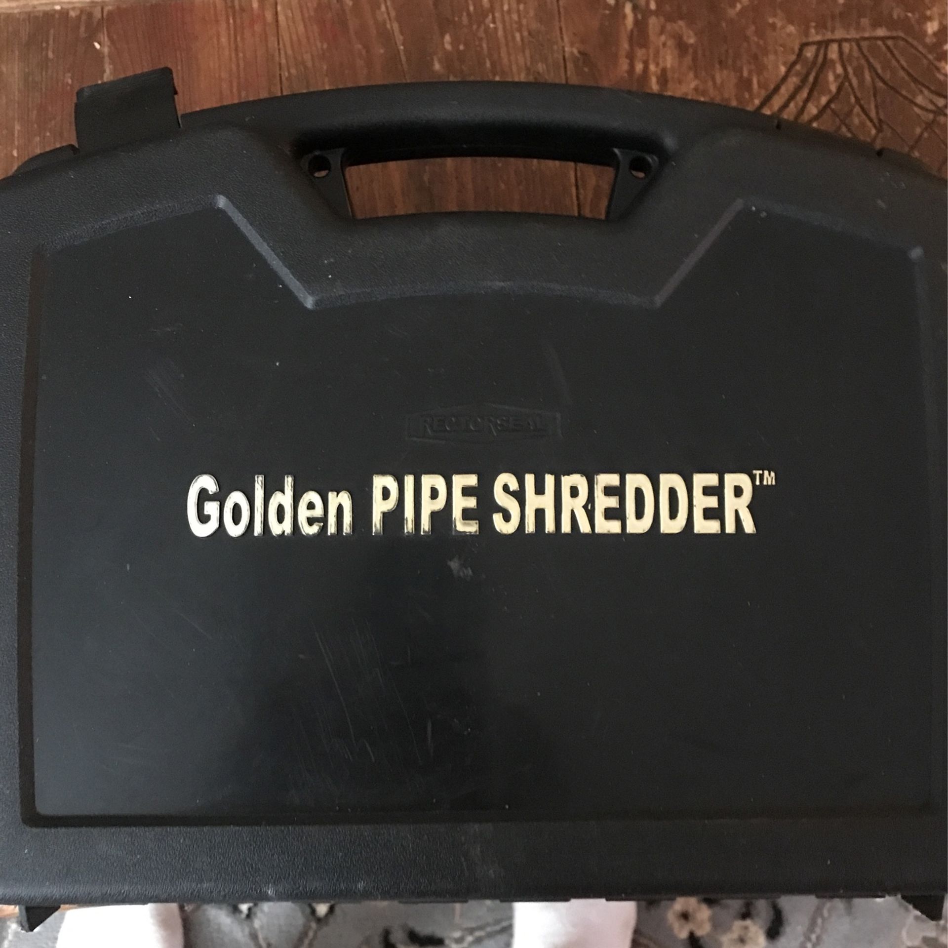 Golden Pipe Shredder 