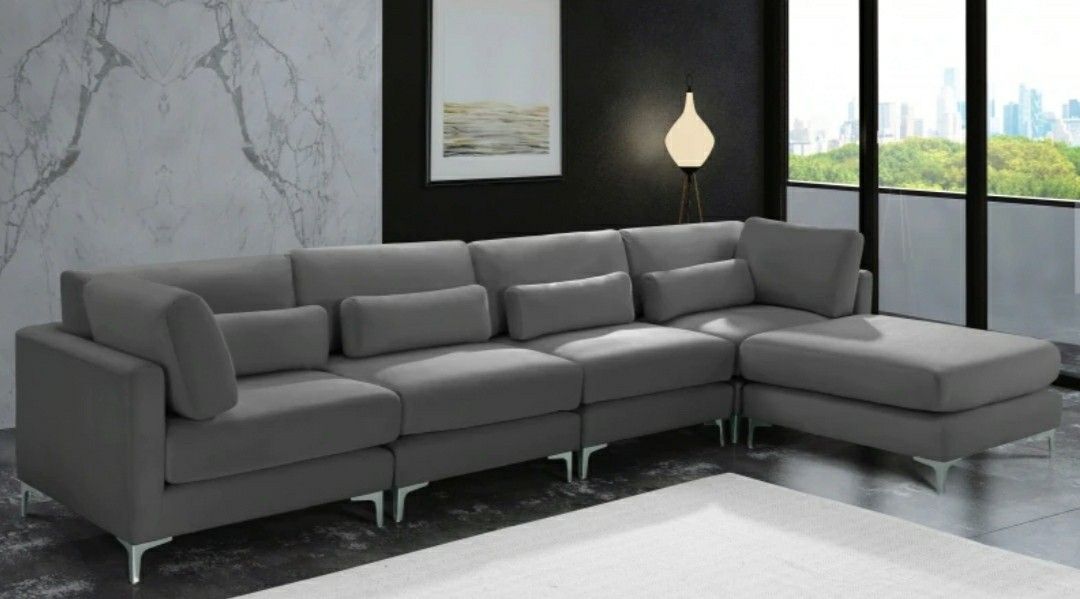 Julia Velvet / Metal Grey Modular Sectional (5 Boxes)