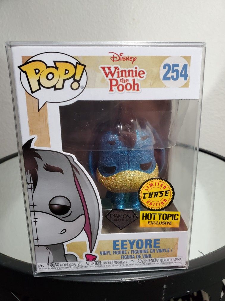 BRAND NEW DIAMOND COLLECTION CHASE EEYORE