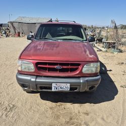 2000 Ford Explorer Xlt 