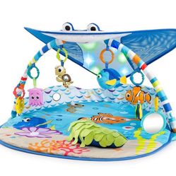Bright Starts Disney Baby Finding Nemo Mr. Ray Ocean Lights & Music Gym, Ages Newborn +