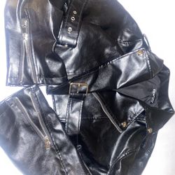 Juniors Cropped Leather Jacket 