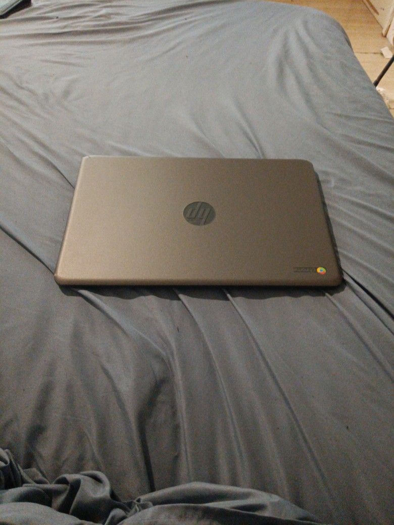 HP Laptop For Sale $75