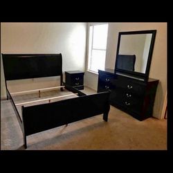 New 4pc Queen Bedroom Set 