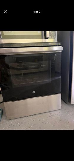 GE Electric Stove