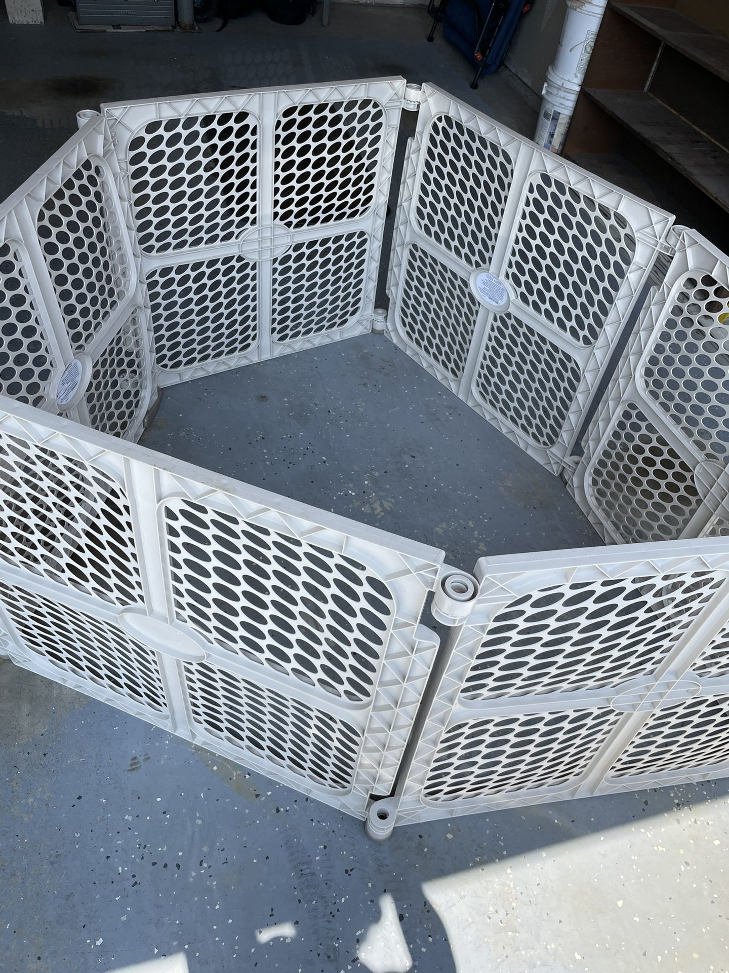 Play Yard For Kids, Play Yard For Dogs