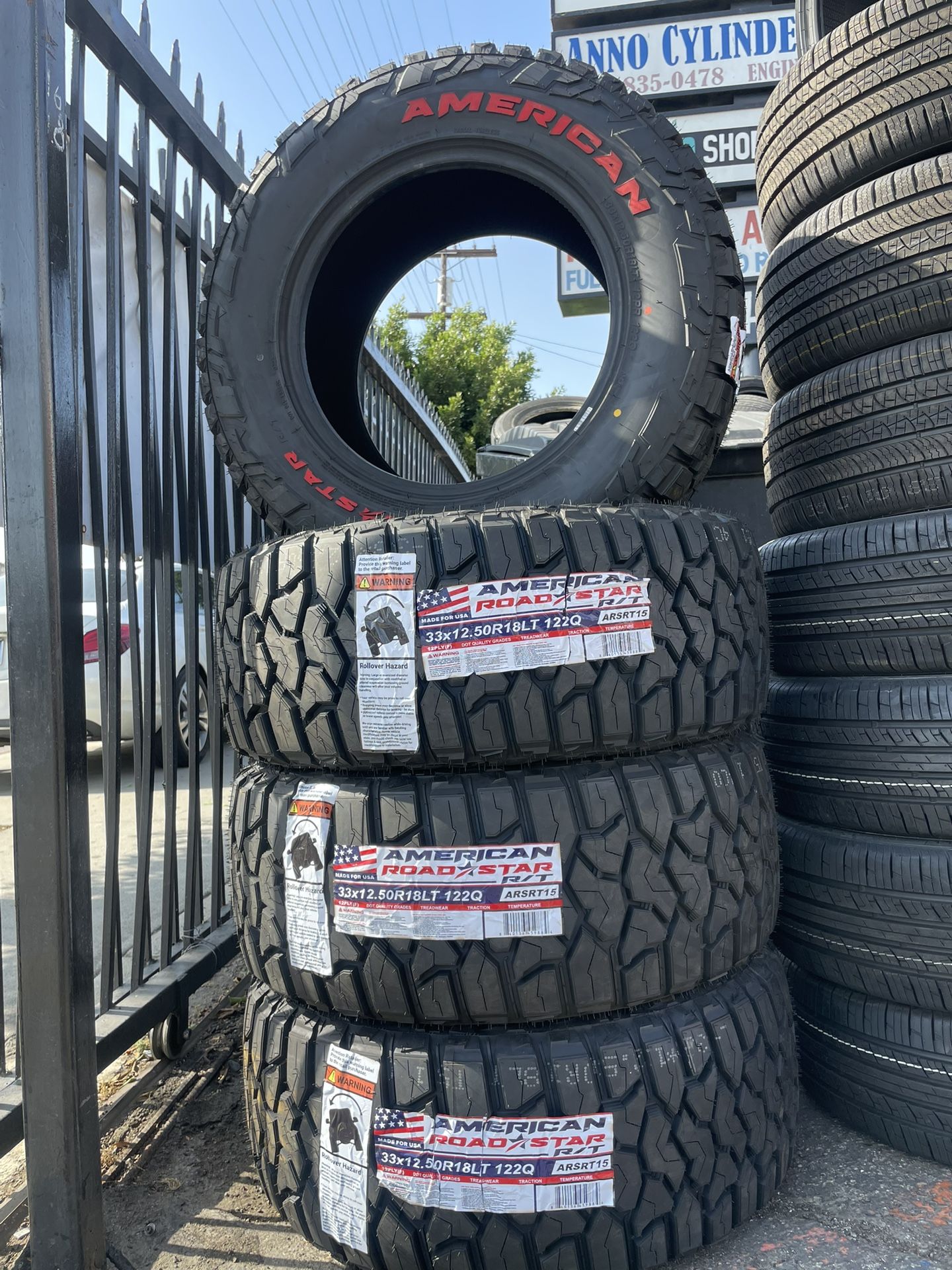 Vendo 4 Llantas Nuevas 33x12.50R18 LT Marca AMERICAN
