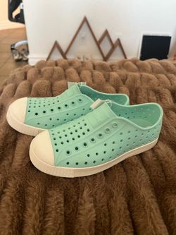 Teal Blue Natives Size C13