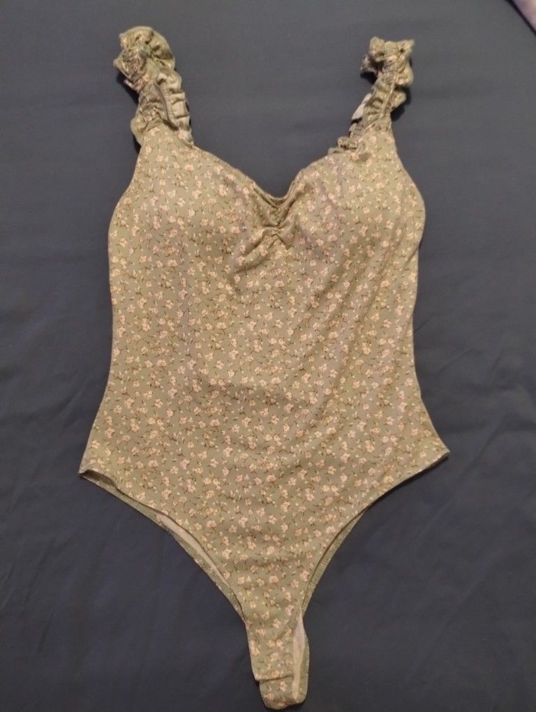 Ditzy Green Flower Bodysuit (M)