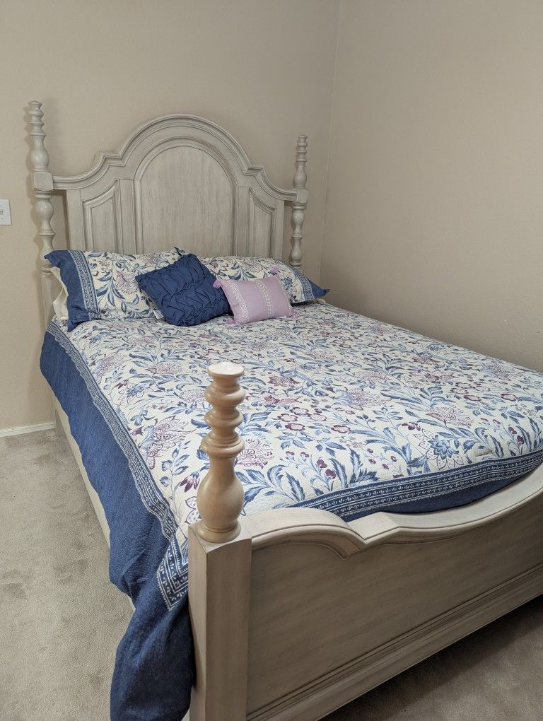 Complete Bedroom Set Queen Size Bed
