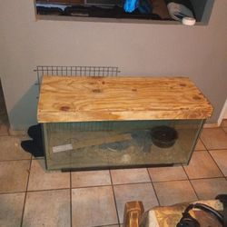 Snake/Reptile Tank W/Heating Pad