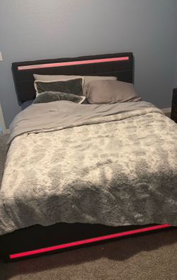 Free queen sized Mattress And light up bed