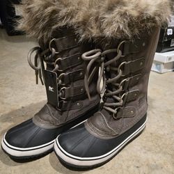 Sorel Women's Joan of Arctic Boots Waterproof Brown/Black Size 8.5 *BRAND NEW*