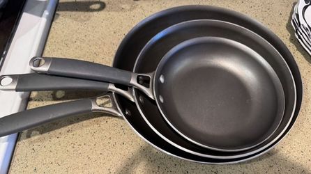 Price Drop Now $25 For All 3 Nonstick Pans!! 