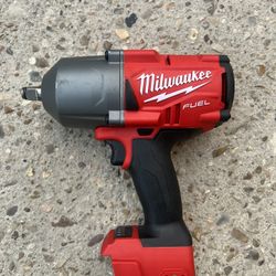 Milwuakee Fuel M18 1/2in Impact Wrench (tool Only) 