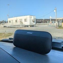 Bose Soundlink Flex 2