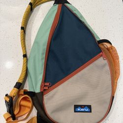KAVU Paxton Sling Pack