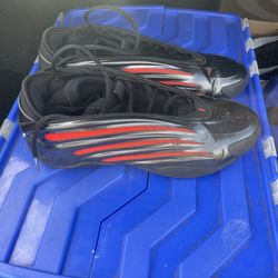 James Harden Vol 9  “Hellcat” 