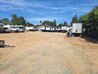 RV/ boat /trailer storage