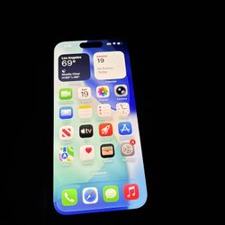 📱 iPhone 15 – Like New – T-Mobile Locked – Great Deal 🔥