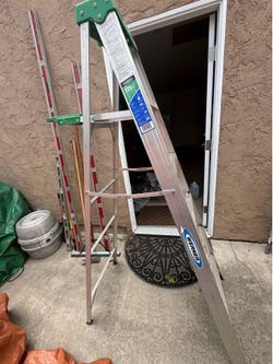 Werner 6 ft Aluminum Step Ladder Model 356 - Type II 225 lb Capacity - Good Used Condition