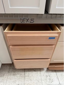 Unfinished kitchen base cabinets 3 drawer