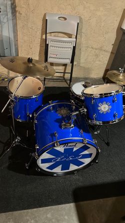 Chad Smith Red Hot chilli pepper Pearl Drum Set