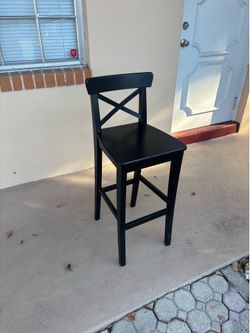 Stool (black solid wood)