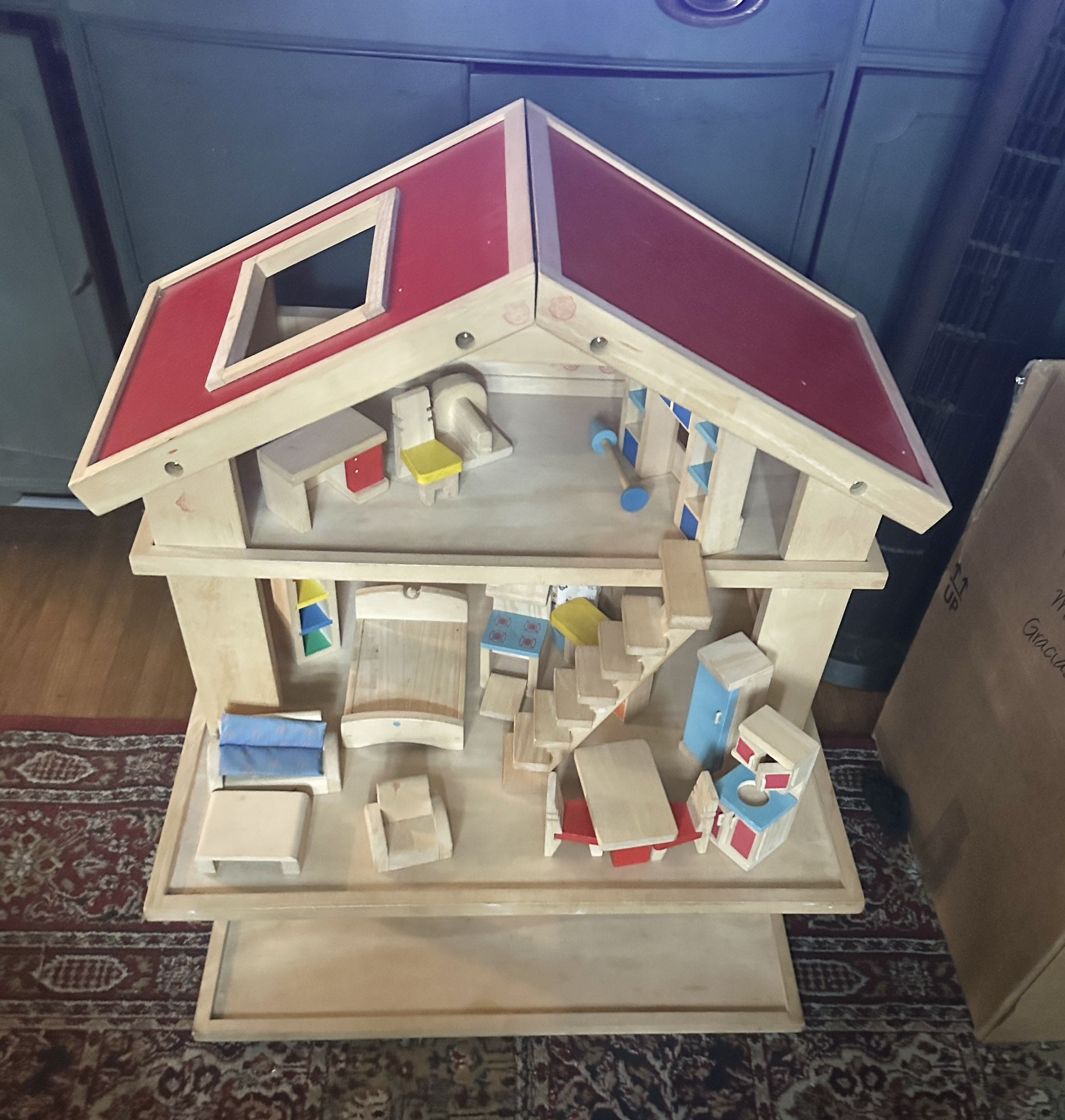 Heavy Duty Wooden Dollhouse Wood Doll House With Furniture