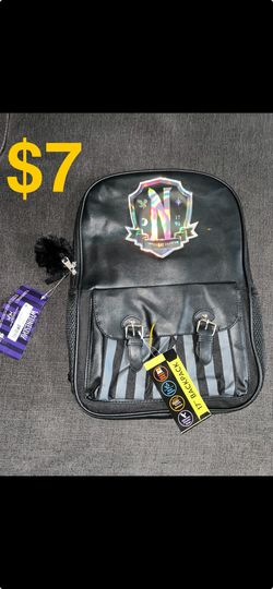 Wednesday Backpack / Mochilas