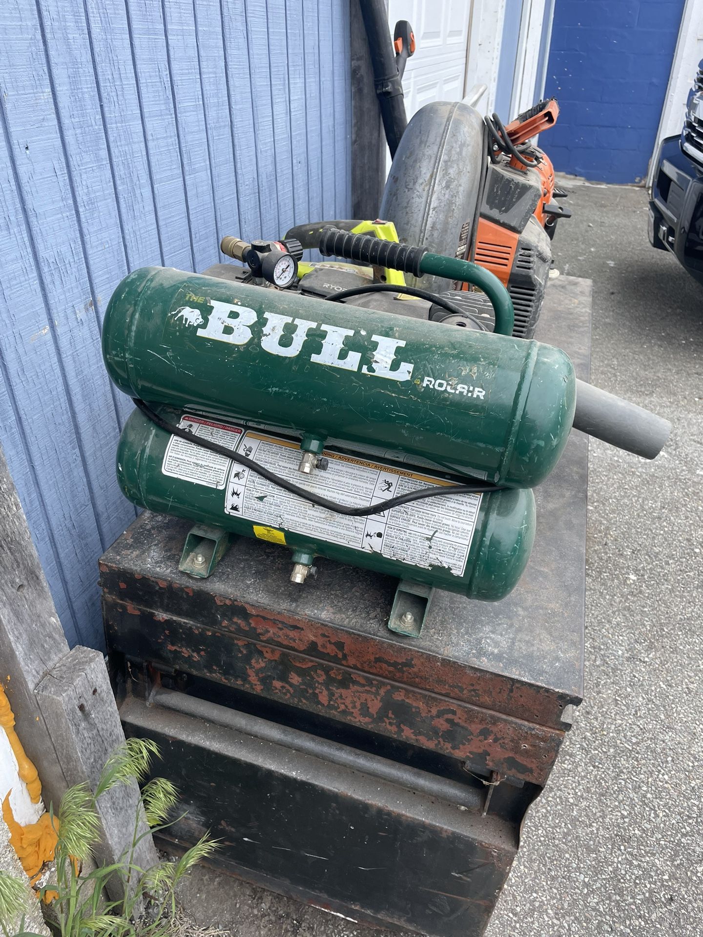 Rolair Bull Compressor