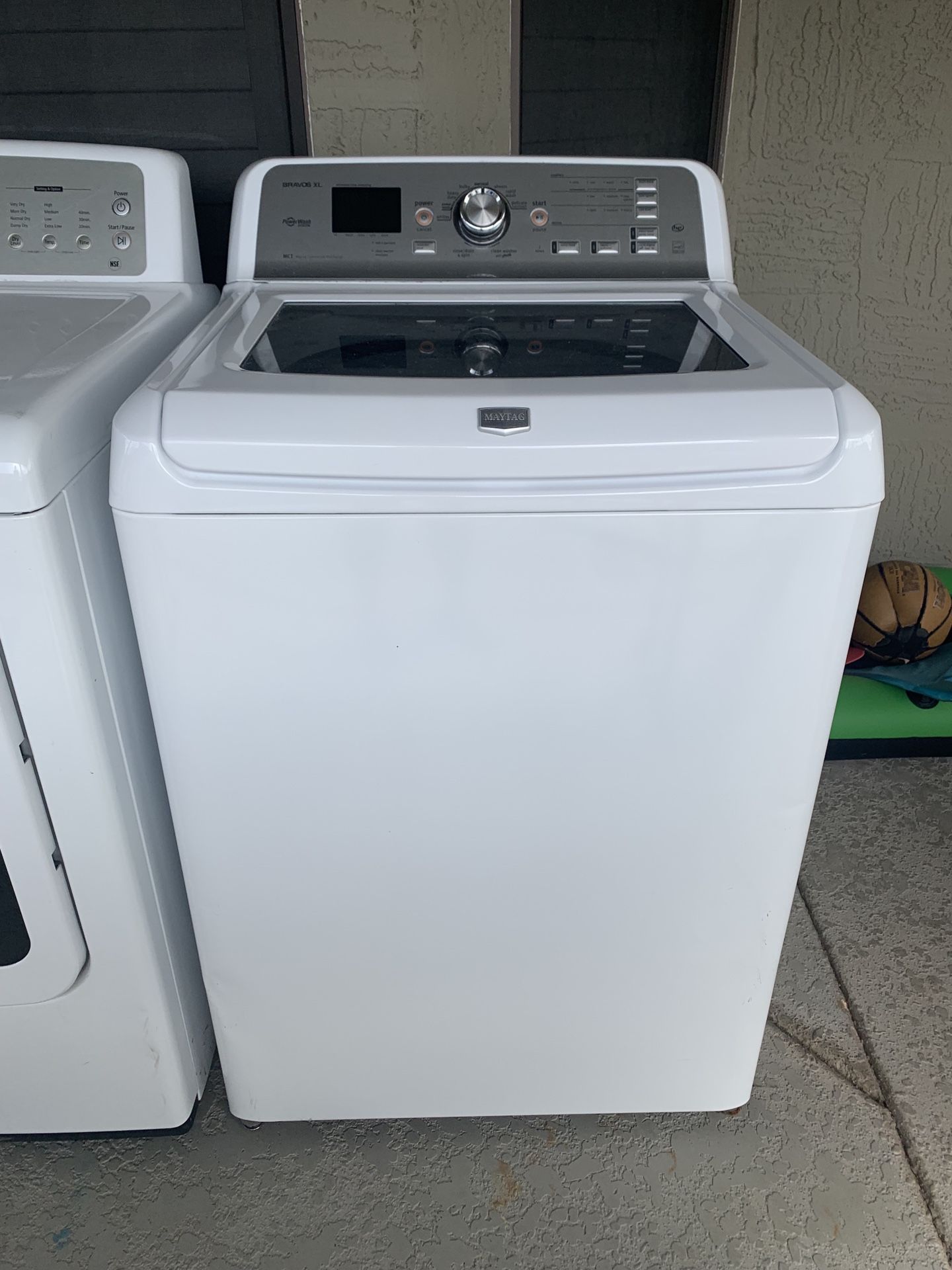 FREE Maytag Bravos XL Washer (leaks when using)