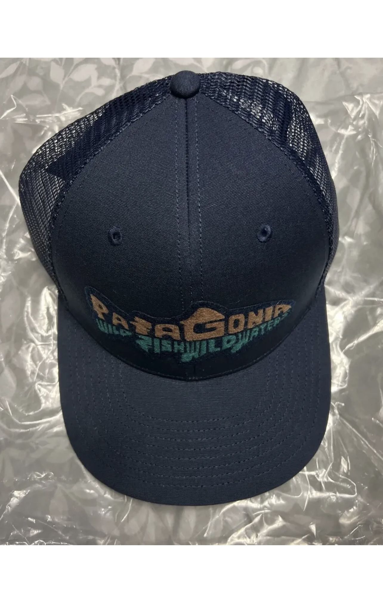 New Patagonia Wild Waters Trucker Hat Fly Fishing NetPlus Mesh Hat Cap Snapback
