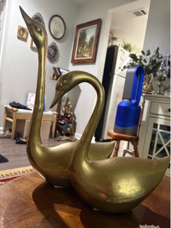 Solid brass pair swan figurines