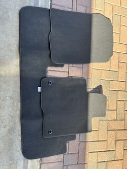2023 Honda HRV Floor Mat Set Factory NEW