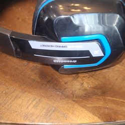 Play station 4 and accessories