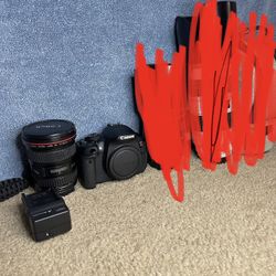 Cannon Rebel T5i 