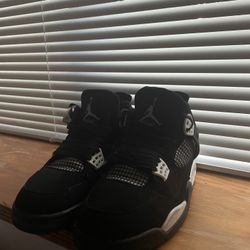 Jordan 4 “white Thunder “