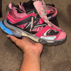 Balenciagas Tracks 