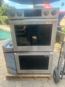 Dacor Stainless Steel Double Wall Oven