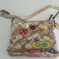 Coach Purse- Read Ad 