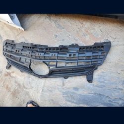 2013 -2015 TOYOTA PRIUS GRILLE GRILL
GENUINE USED OEM. NC, H?