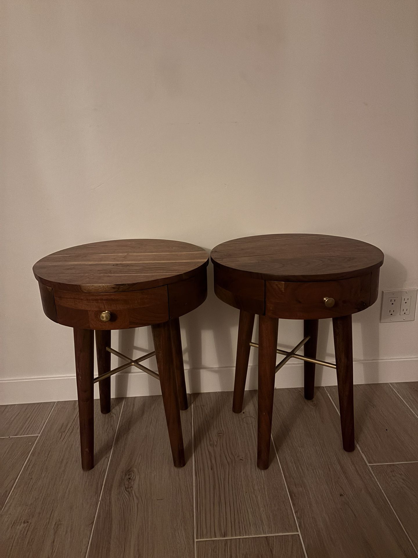 Walnut Solid Wood End Tables