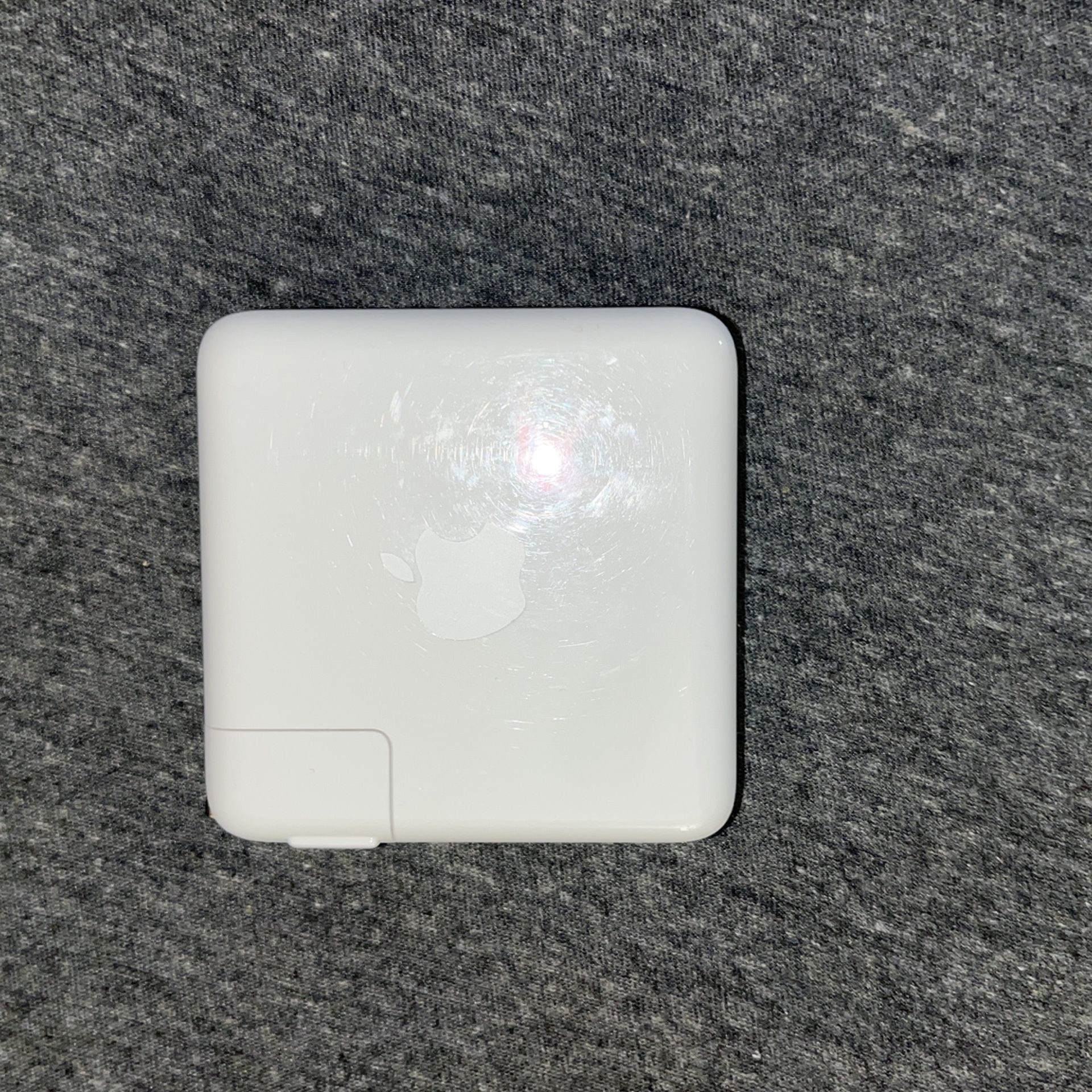 Apple 87w AC Adapter For MacBook Pro.