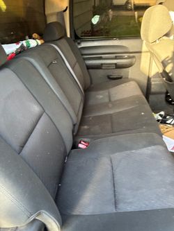 2007-2013 gmc Chevy crew cab rear seats