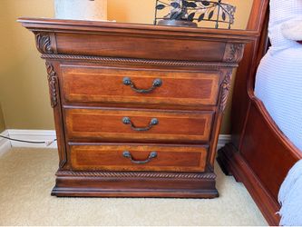 2 Night Stand