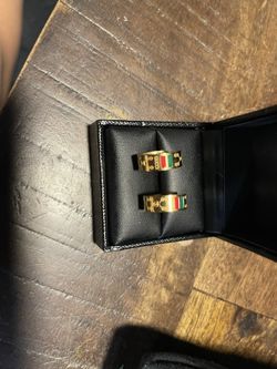 Stainless Steel Earrings NEW GG