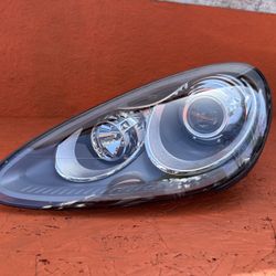 11-14 Porsche Cayenne 958 Front Left Side Xenon HID Headlight Lamp Assembly DEPO
