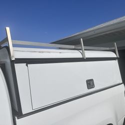 6’2” Utility Bed Topper To Chevrolet Colorado 