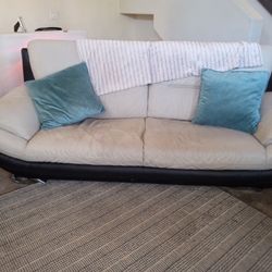 Free Leather Couches 